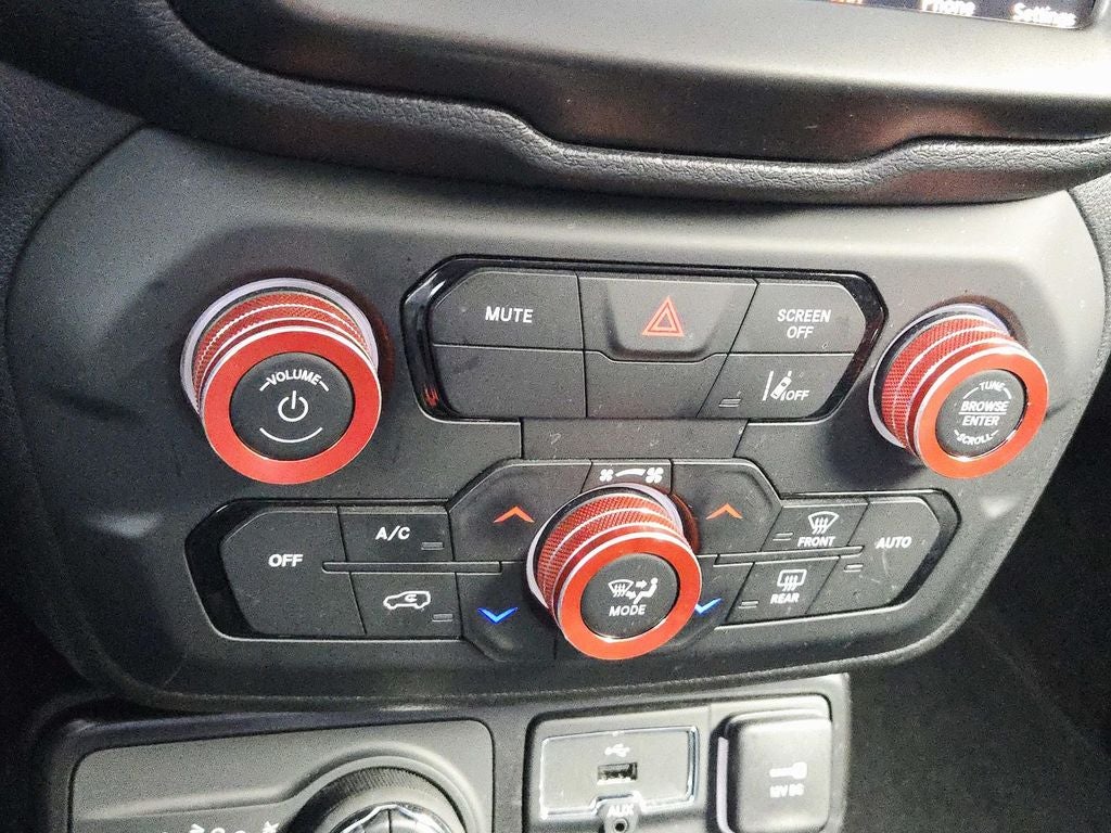 2023 Jeep Renegade Trailhawk